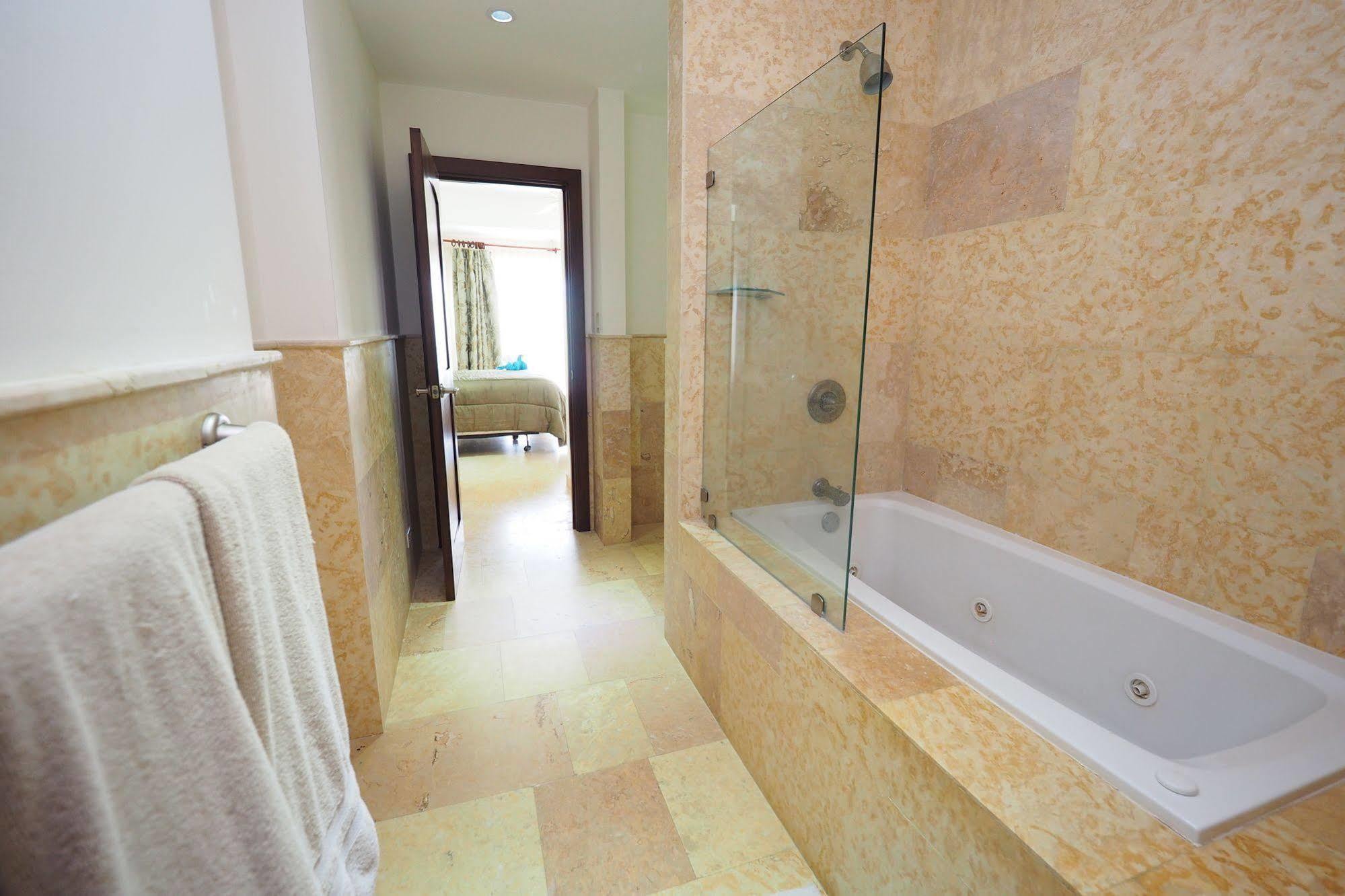 Acqua Residences ฆาโก ภายนอก รูปภาพ